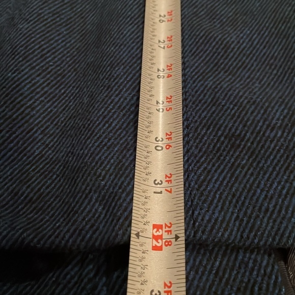 Banana Republic Fur Collared Coat. - Picture 6 of 8